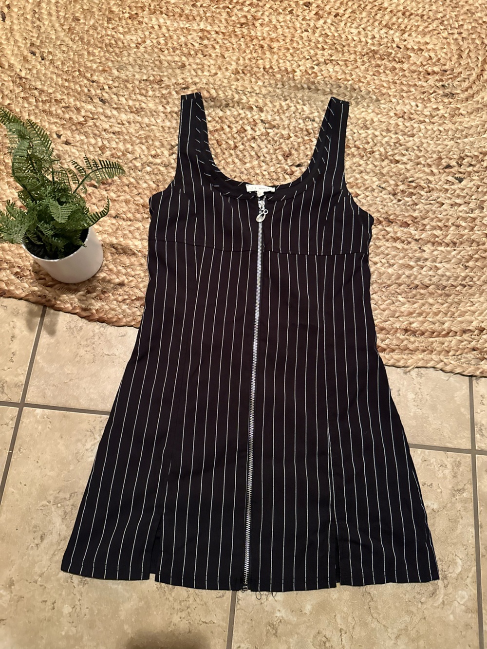 STRIPED ZIPPER MINI DRESS